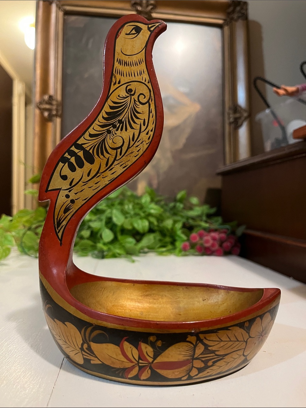 USSR BIRD Trinket Dish Khokhloma Folk Art Hand Painted Wood Red Blk Gol
Antique